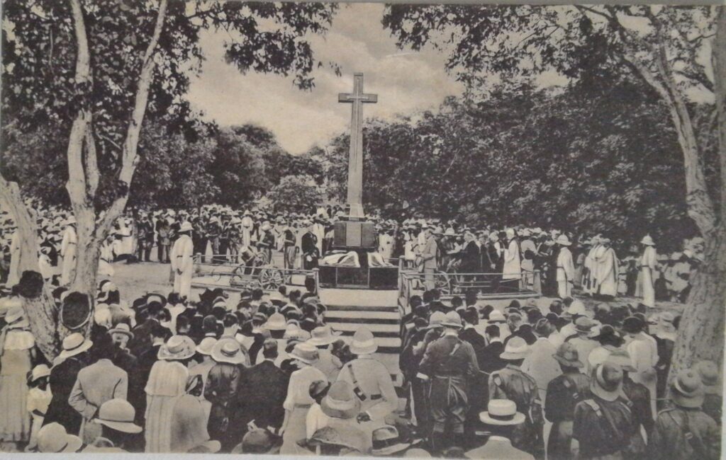 Photo of a memorial service at the War Memorial.
